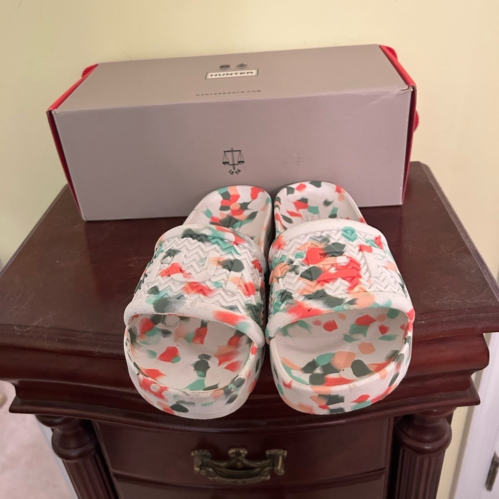 Hunter rubber comfortable slides